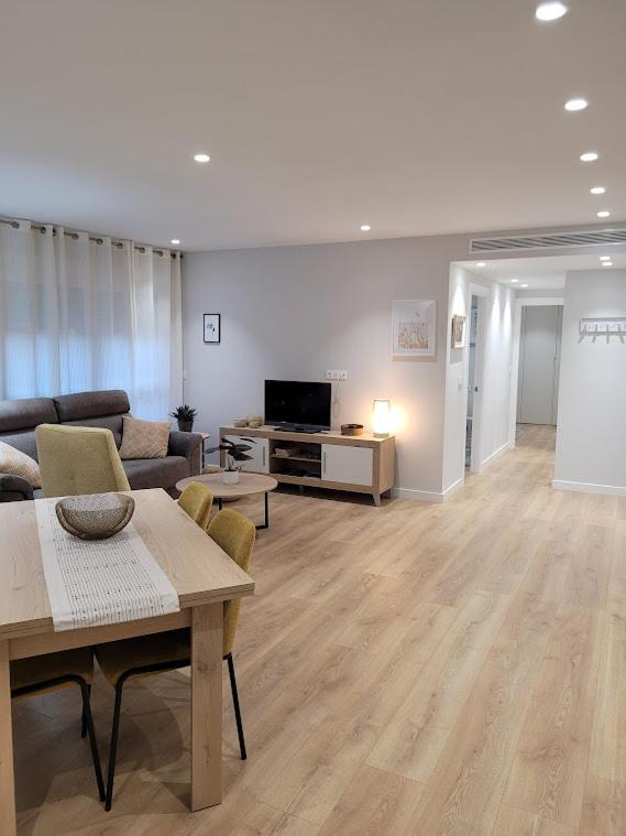Apartamento Azabache 萨拉戈萨 外观 照片